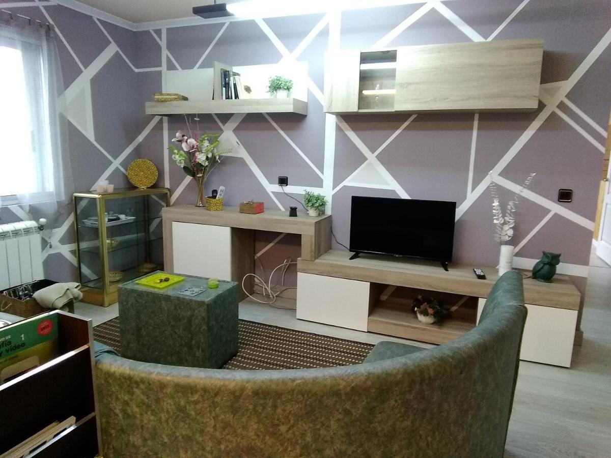 Apartamento Jubells Daire Milladoiro Dış mekan fotoğraf