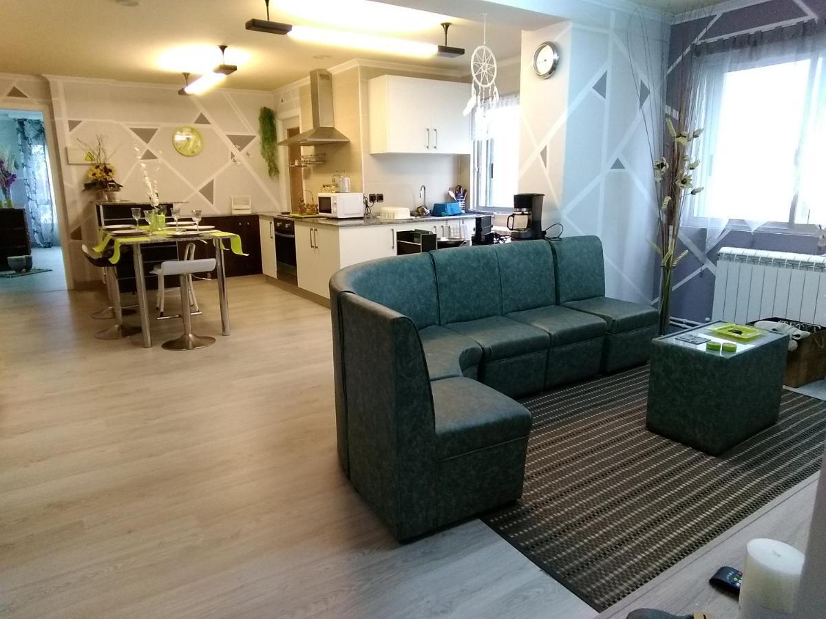 Apartamento Jubells Daire Milladoiro Dış mekan fotoğraf