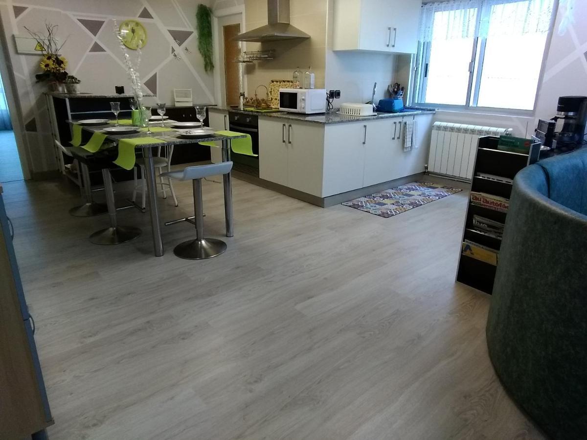 Apartamento Jubells Daire Milladoiro Dış mekan fotoğraf