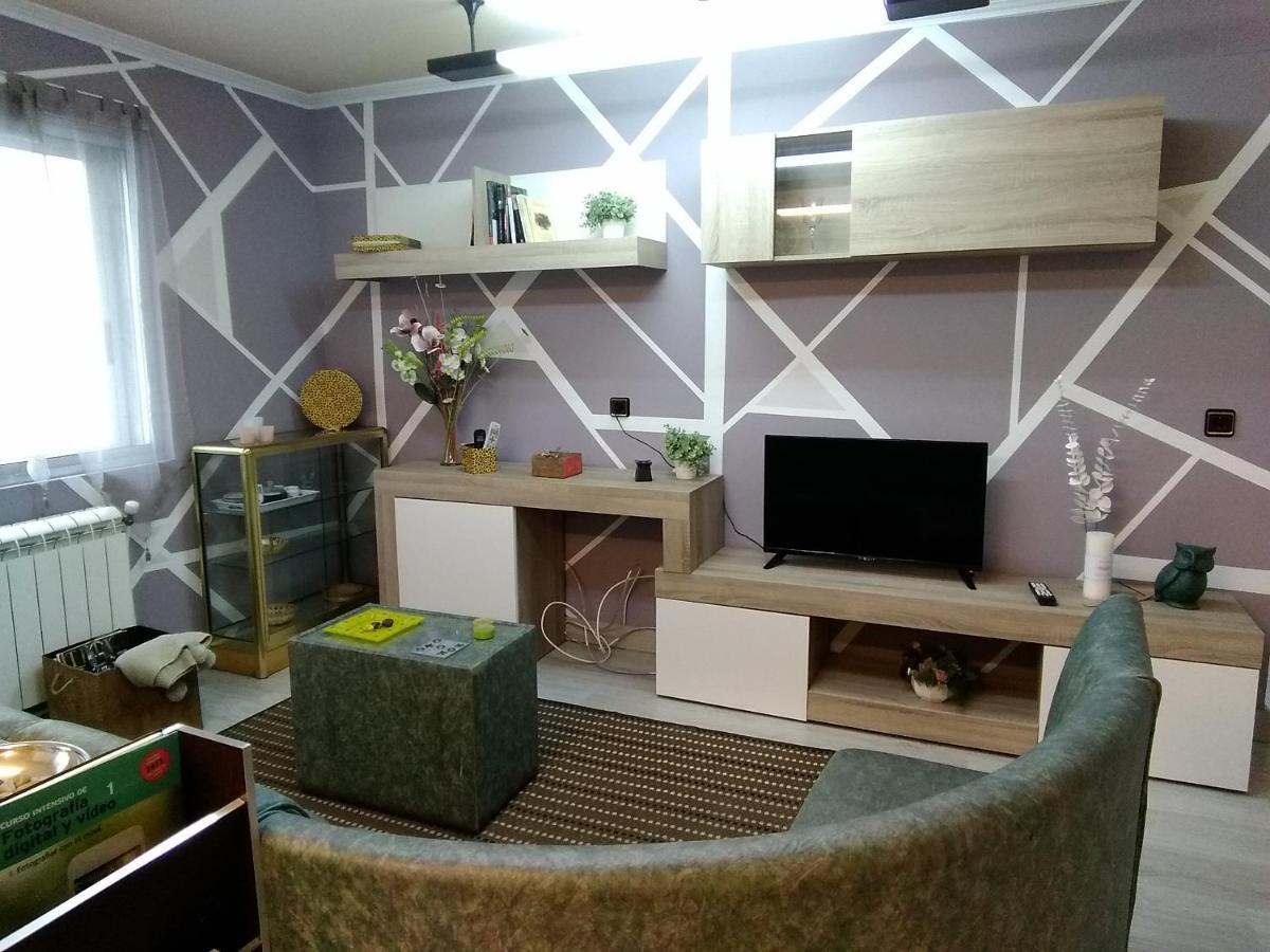 Apartamento Jubells Daire Milladoiro Dış mekan fotoğraf